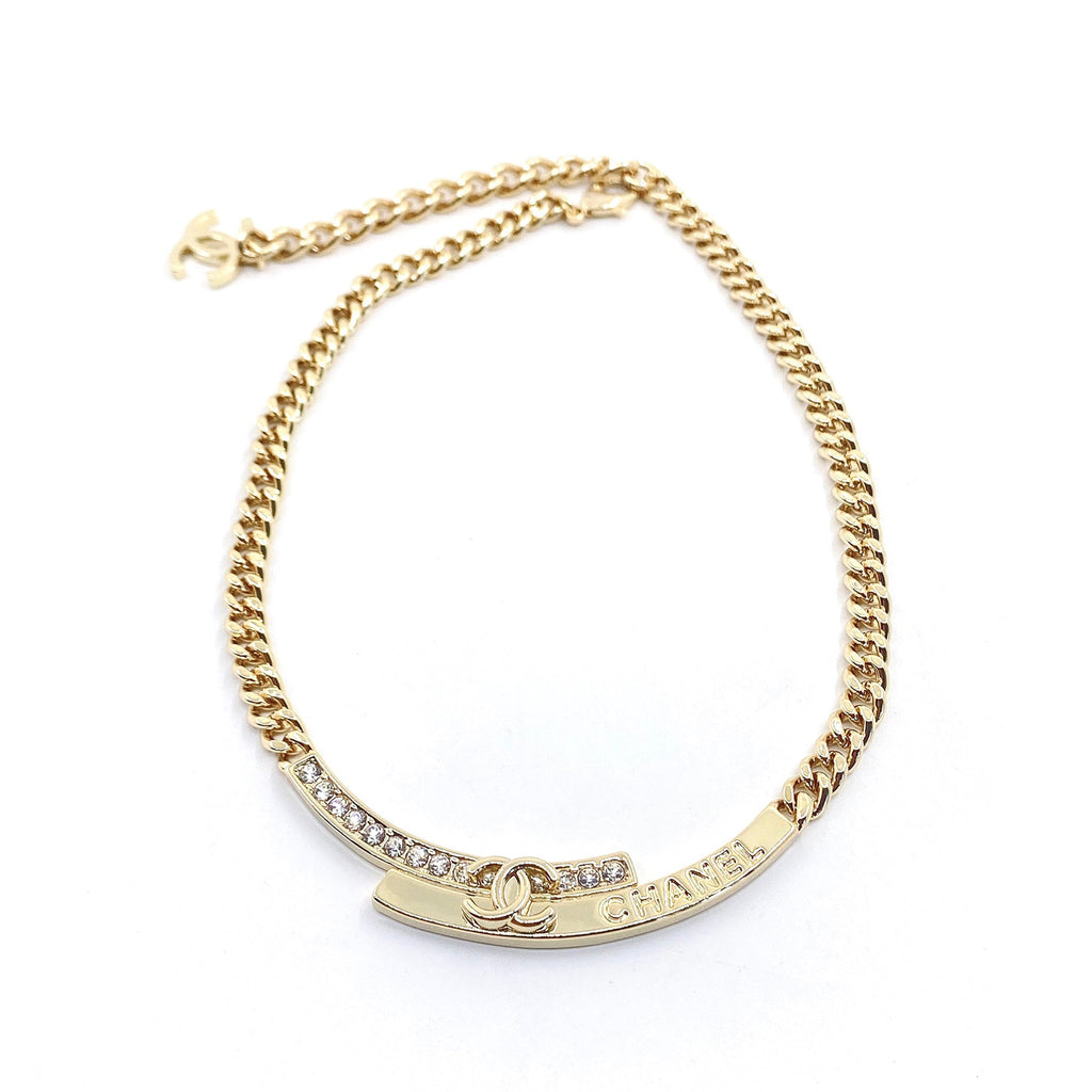 18K  Chanel Diamonds Choker Necklace