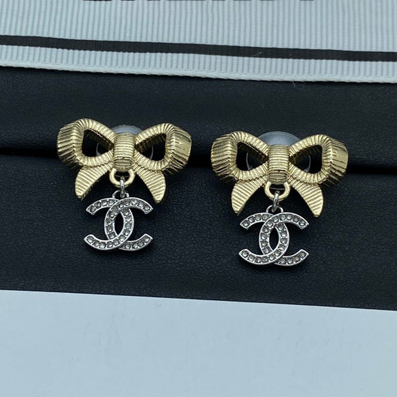 18K  Chanel Bow Tie Gold Earrings