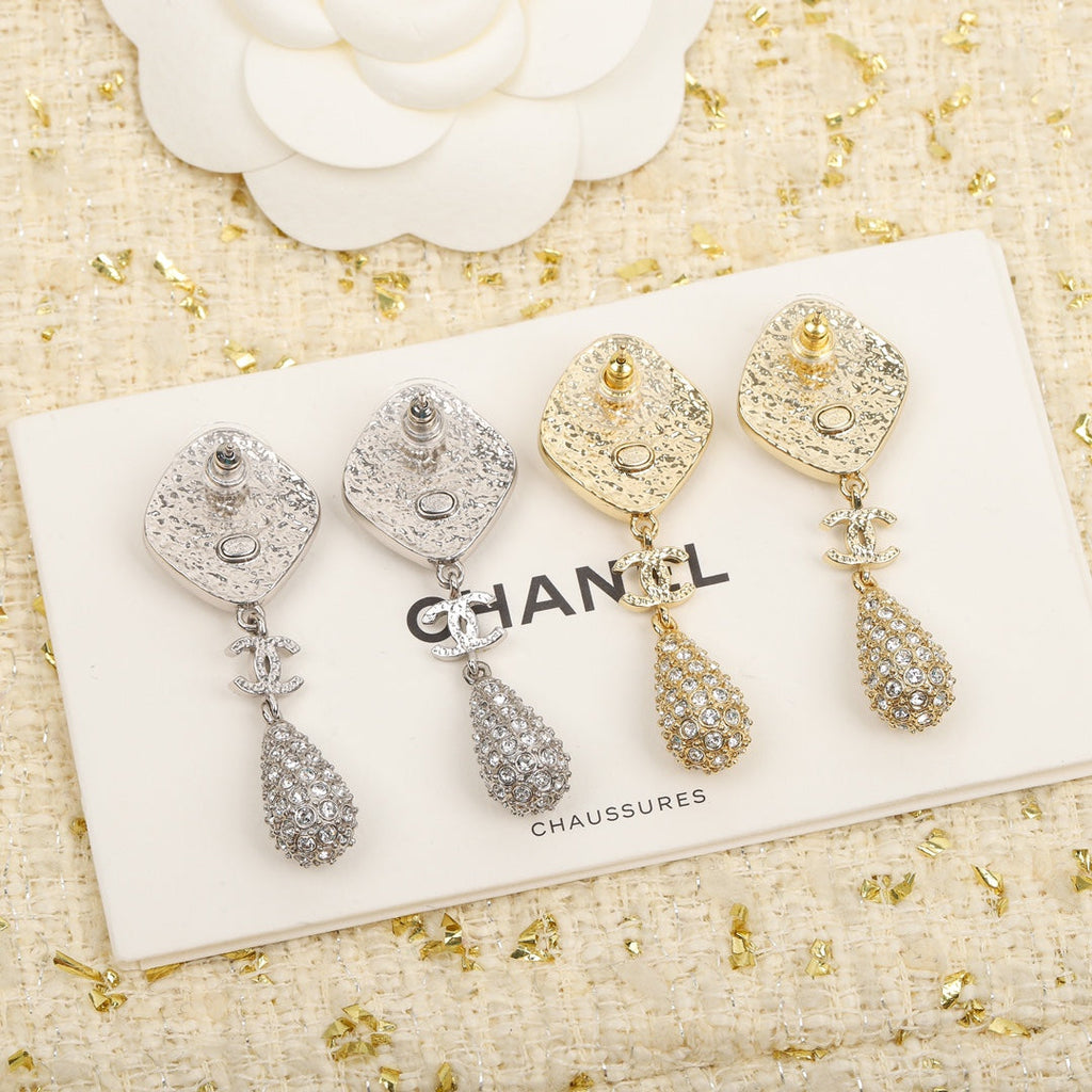 18K  Chanel Cross Rhombus Earrings