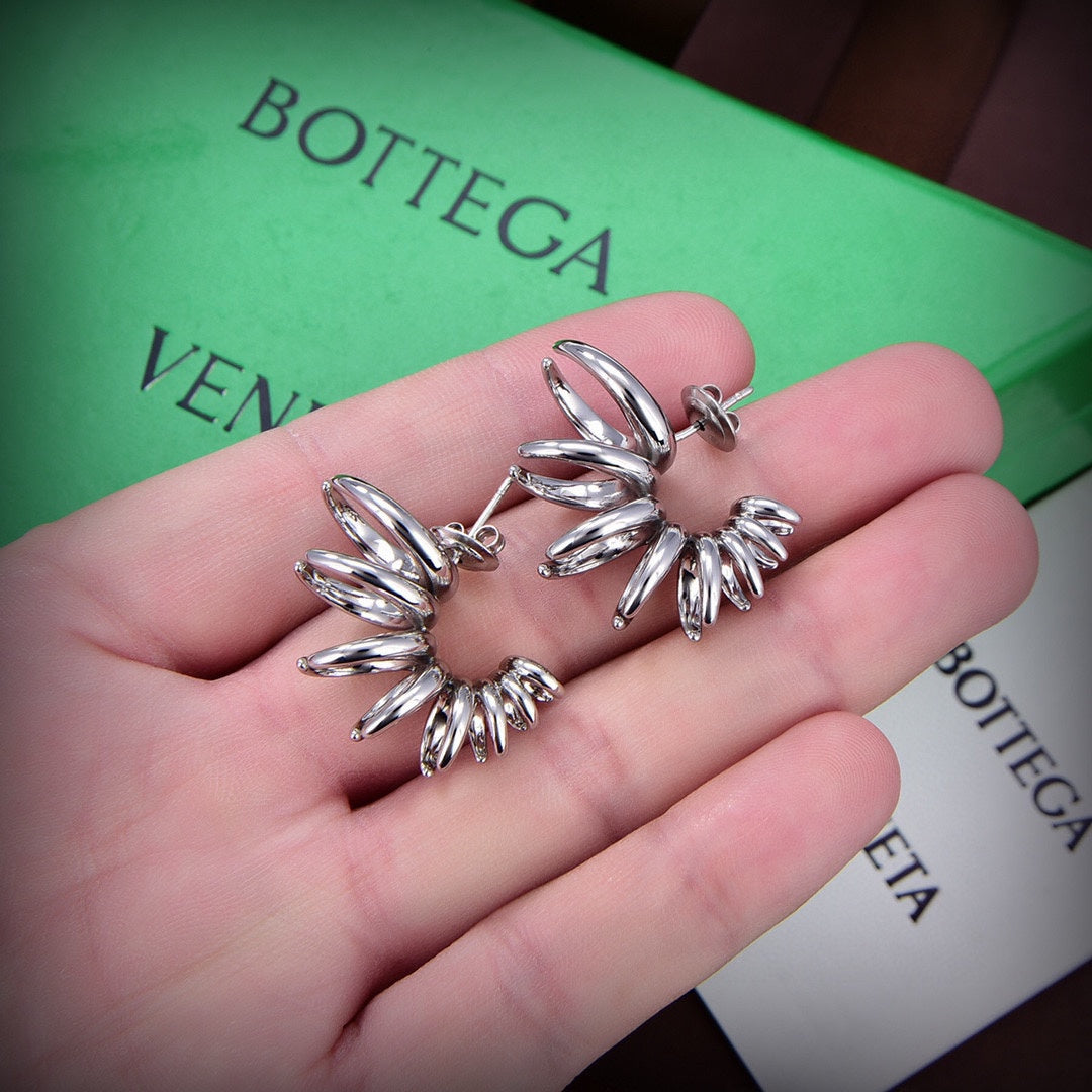 18K BVLGARI Earrings