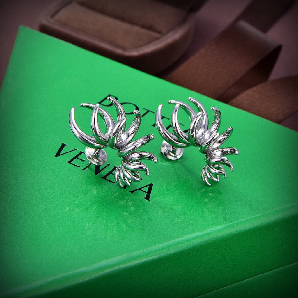 18K BVLGARI Earrings